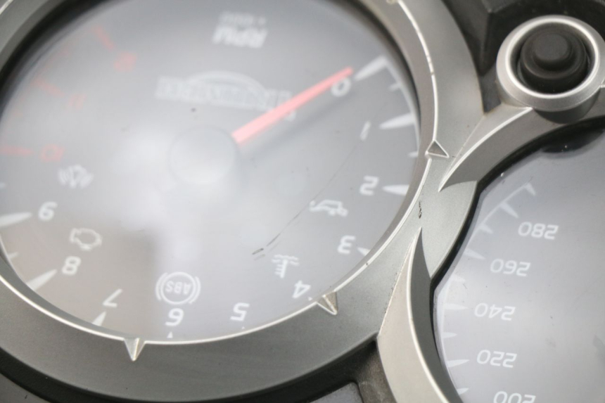 photo de SPEEDOMETER TRIUMPH SPRINT ST ABS 1050 (2005 - 2007)