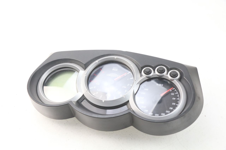 photo de SPEEDOMETER TRIUMPH SPRINT ST ABS 1050 (2005 - 2007)