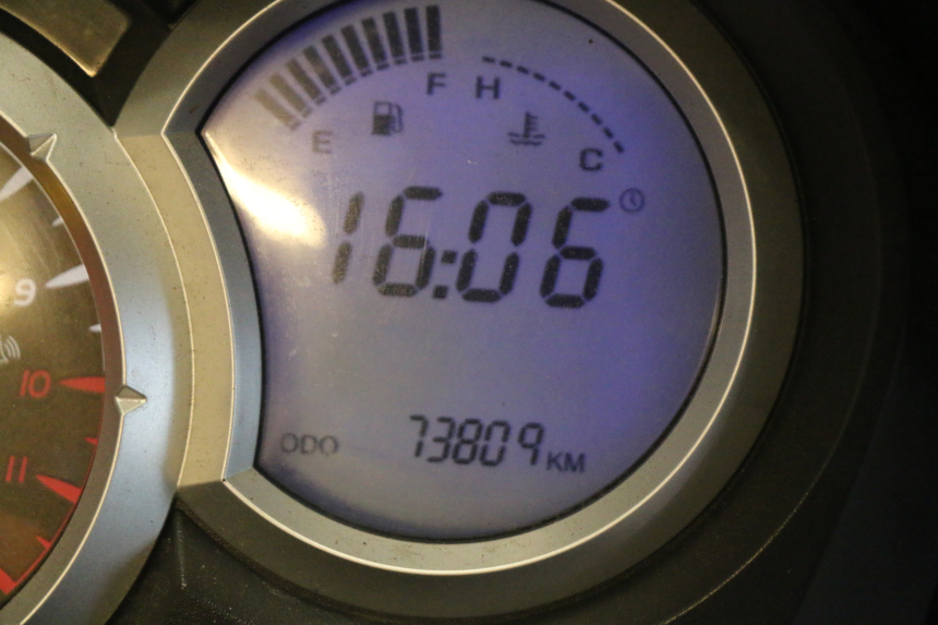photo de SPEEDOMETER TRIUMPH SPRINT ST ABS 1050 (2005 - 2007)