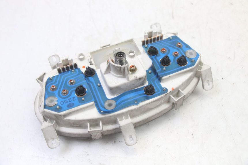 photo de SPEEDOMETER SUZUKI UH BURGMAN 125 (2002 - 2006)