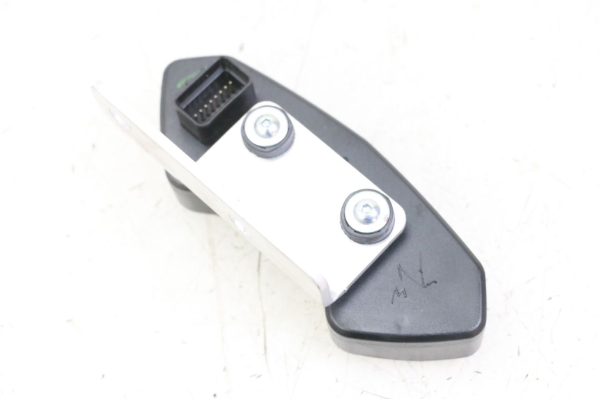 photo de SPEEDOMETER VENT DERAPAGE 50 (2018 - 2023)