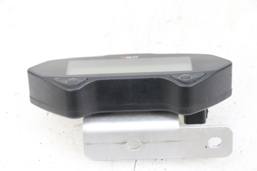 photo de SPEEDOMETER VENT DERAPAGE 50 (2018 - 2023)