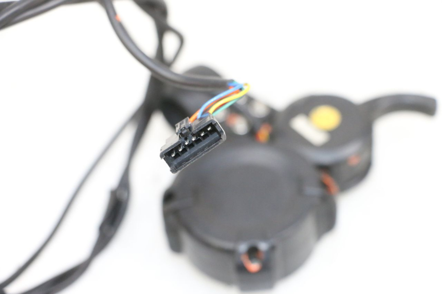 photo de SPEEDOMETER DUALTRON VICTOR LIMITED 1