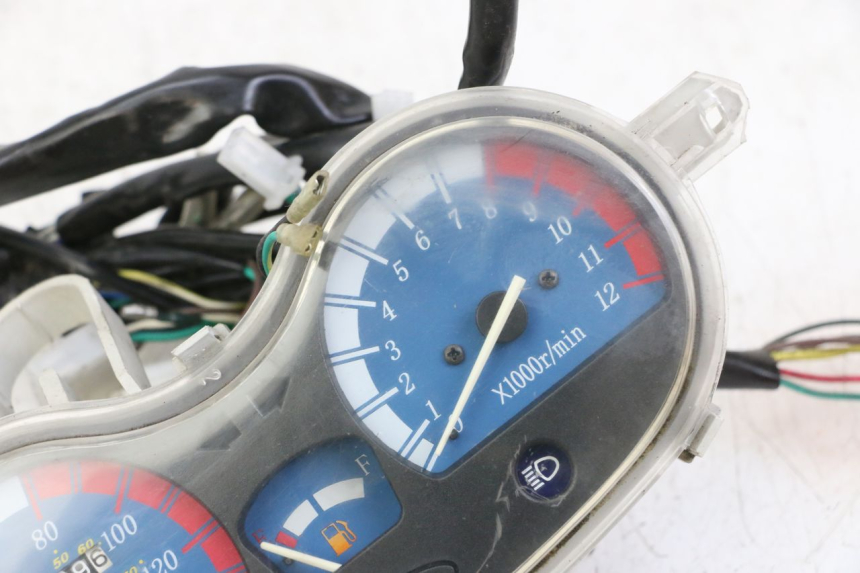 photo de SPEEDOMETER VONROAD YIBEN 125 (2006 - 2010)