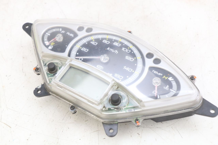 photo de SPEEDOMETER YAMAHA X-MAX XMAX 250 (2006 - 2009)