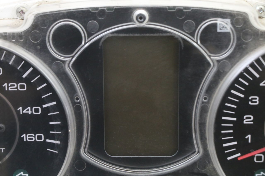 photo de SPEEDOMETER YAMAHA X-MAX XMAX 125 (2010 - 2014)
