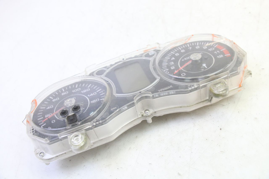photo de SPEEDOMETER YAMAHA X-MAX XMAX 125 (2010 - 2014)