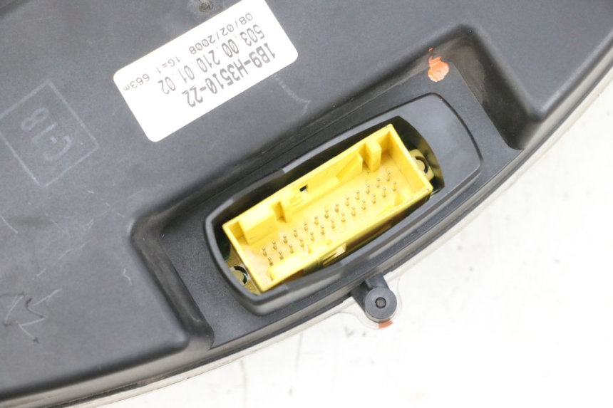 photo de SPEEDOMETER YAMAHA XMAX X-MAX 125 (2006 - 2009) - Alternative perspective