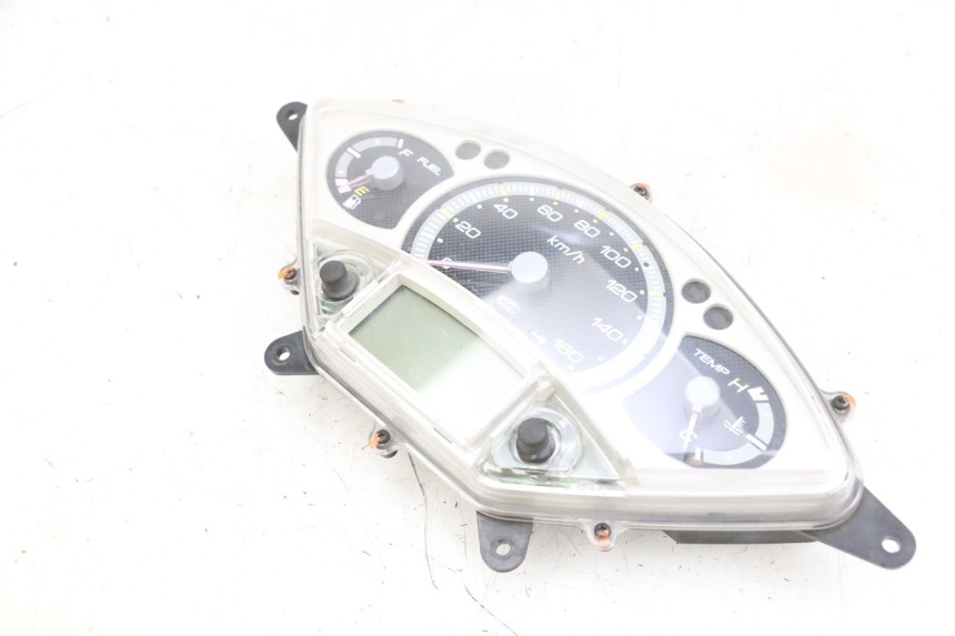photo de SPEEDOMETER YAMAHA XMAX X-MAX 125 (2006 - 2009) - Checked used part