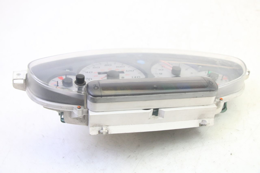 photo de SPEEDOMETER PIAGGIO X8 125 (2004 - 2007) - Technical close-up