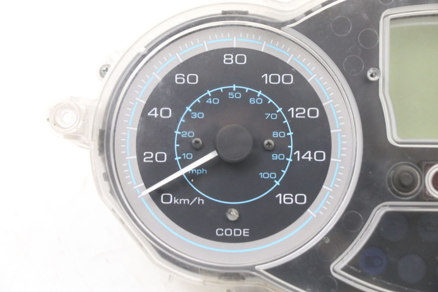 photo de SPEEDOMETER PIAGGIO XEVO - X EVO 125 (2007 - 2016) - Component detail