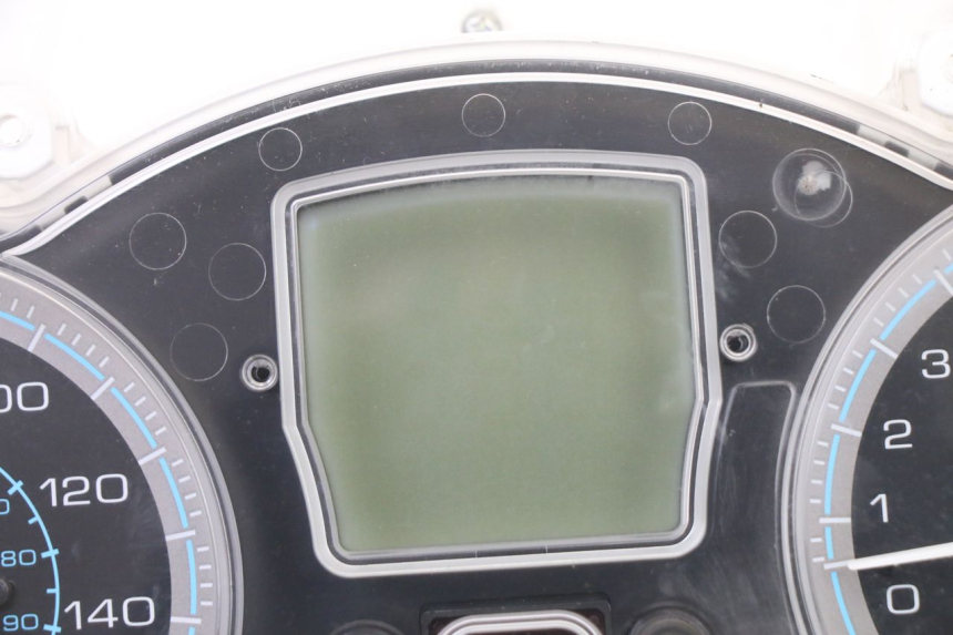 photo de SPEEDOMETER PIAGGIO XEVO - X EVO 125 (2007 - 2016)