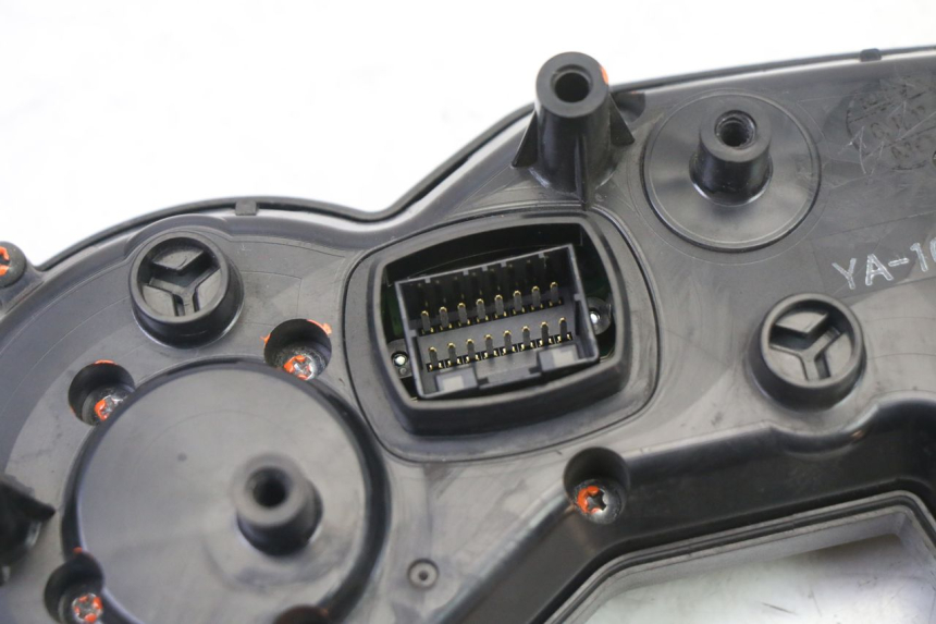 photo de SPEEDOMETER YAMAHA XJ6 ABS 600 (2008 - 2016)