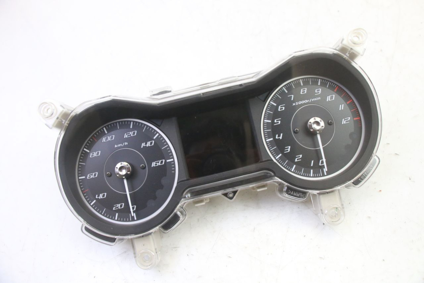 photo de SPEEDOMETER YAMAHA XMAX X-MAX 125 (2021 - 2025)