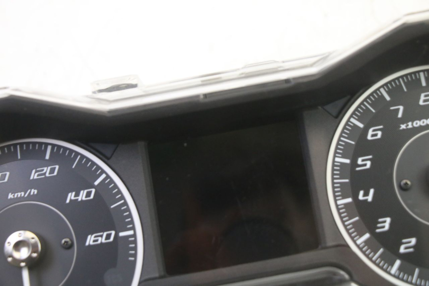 photo de SPEEDOMETER YAMAHA XMAX X-MAX 125 (2021 - 2025)