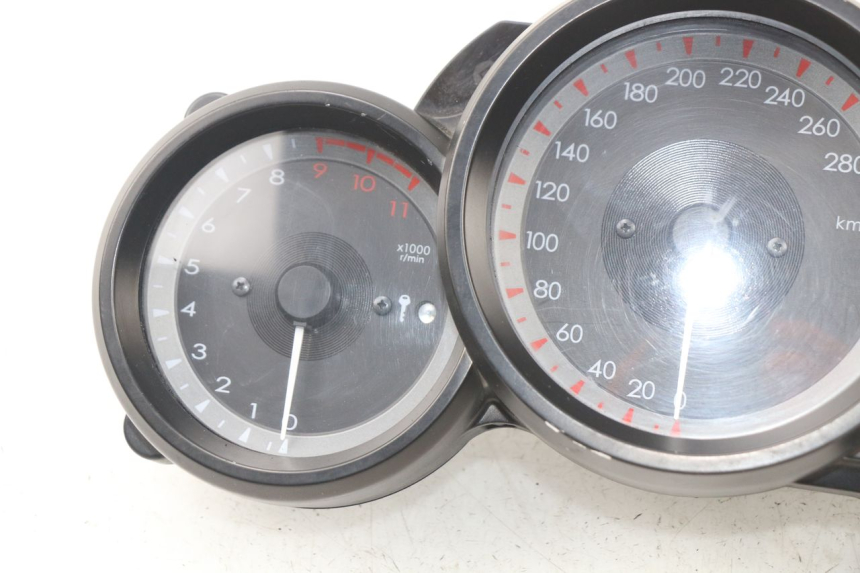 photo de SPEEDOMETER YAMAHA FJR ABS 1300 (2006 - 2012)