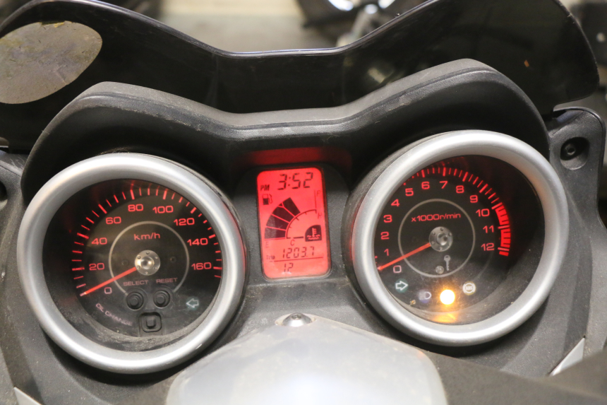 photo de SPEEDOMETER YAMAHA X-MAX XMAX 125 (2010 - 2014)