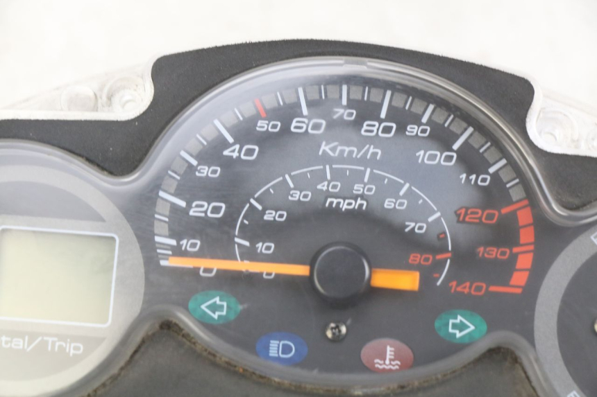 photo de SPEEDOMETER YAMAHA YP MAJESTY 125 (2007 - 2010)