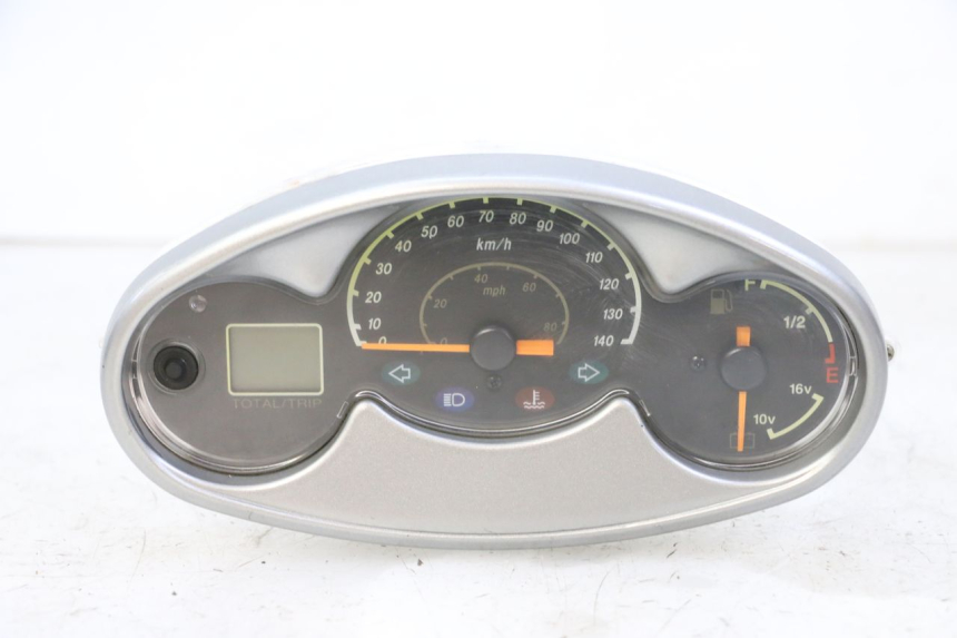 photo de SPEEDOMETER YAMAHA YP MAJESTY 125 (2002 - 2006)