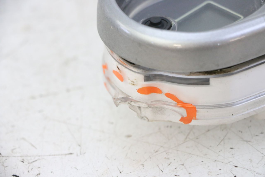 photo de SPEEDOMETER YAMAHA YP MAJESTY 125 (2002 - 2006)