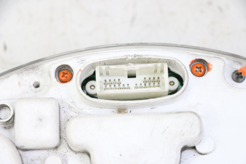 photo de SPEEDOMETER YAMAHA YP MAJESTY 125 (2002 - 2006)