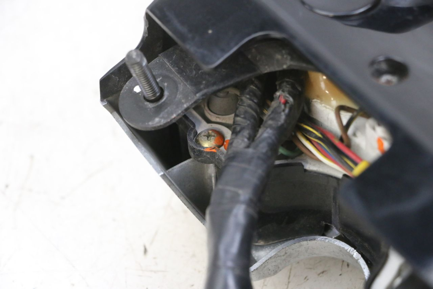 photo de SPEEDOMETER KAWASAKI ZR 7 750 (1999 - 2001) - Fixing points details