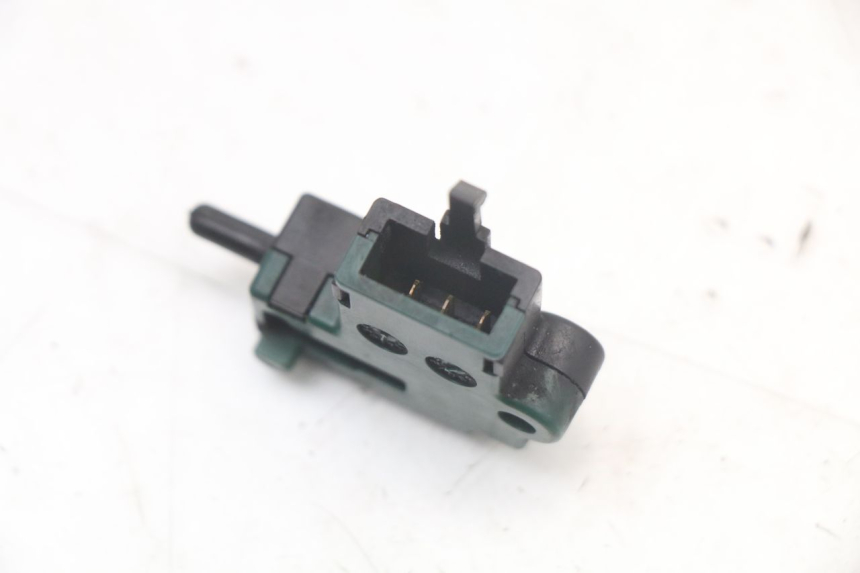 photo de CLUTCH SWITCH KAWASAKI GTR 1000 (1994 - 2004)