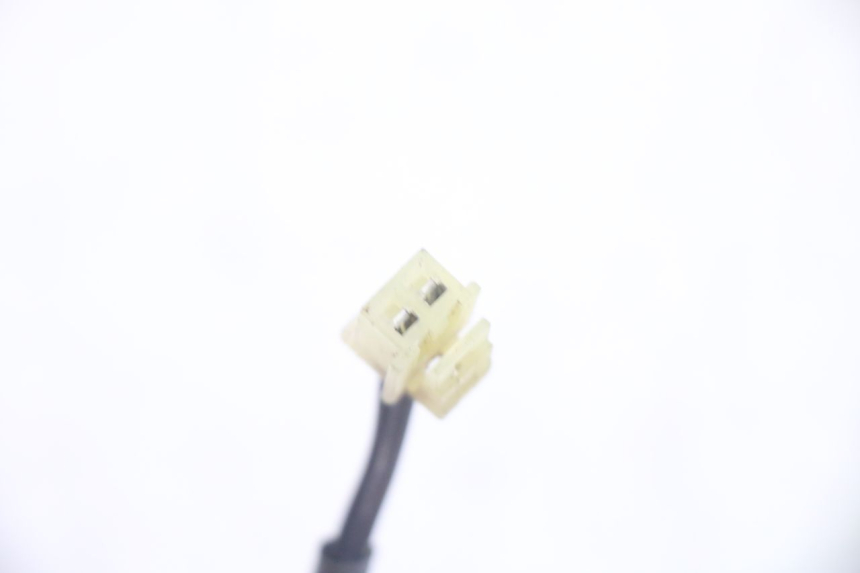 photo de CLUTCH SWITCH YAMAHA TTR 125 (2000 - 2020) - Technical close-up