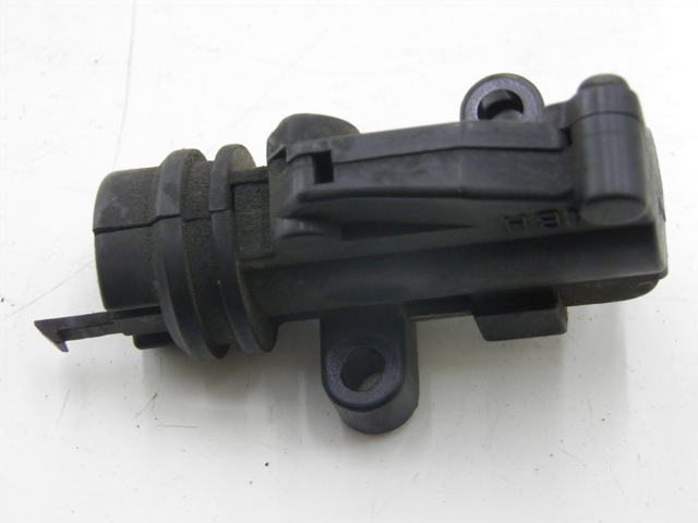photo de CLUTCH SWITCH YAMAHA XJS DIVERSION 600 (1997 - 1999)