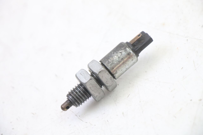 photo de REAR STOP LIGHT SWITCH APRILIA CLASSIC 125 (1995 - 2001)