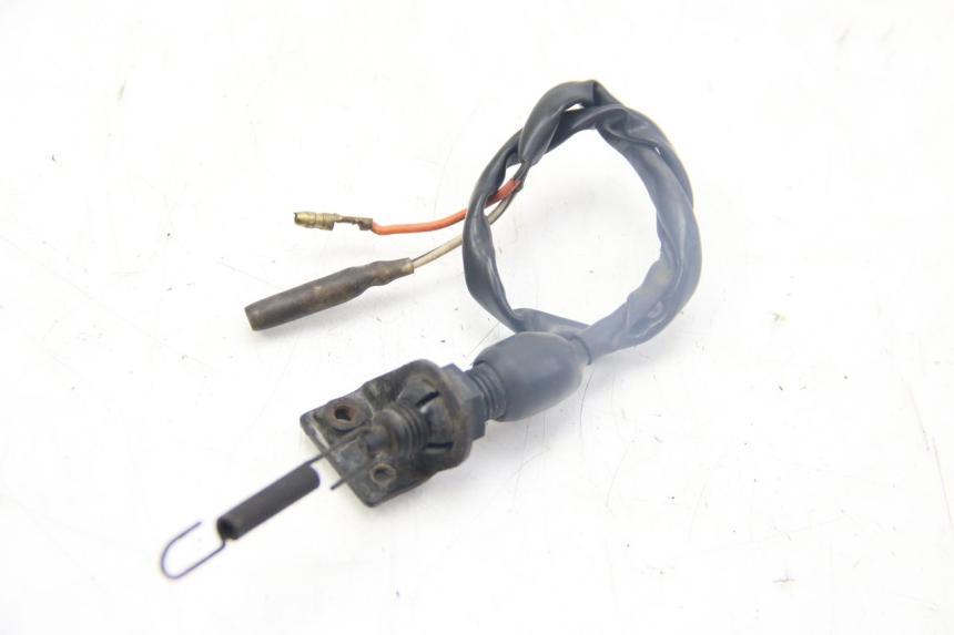 photo de REAR BRAKE LIGHT SWITCH SUZUKI GSX-F GSX  F 1100 (1988 - 1994)