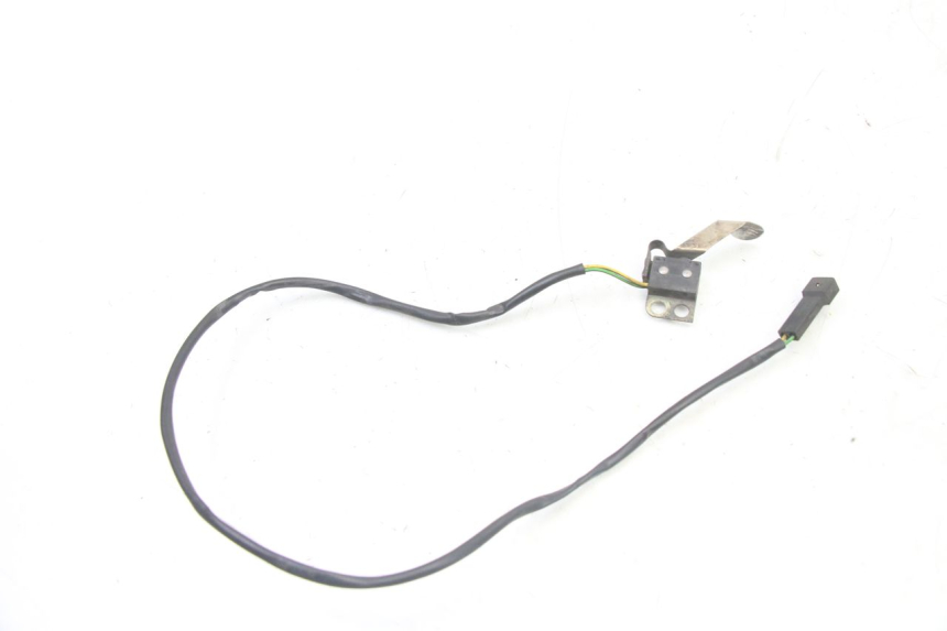 photo de REAR STOP LIGHT SWITCH BMW K 75 RT 750 (1989 - 1997)