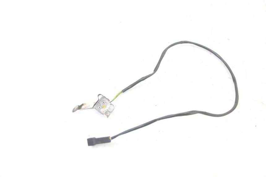 photo de REAR STOP LIGHT SWITCH BMW K 75 RT 750 (1989 - 1997)