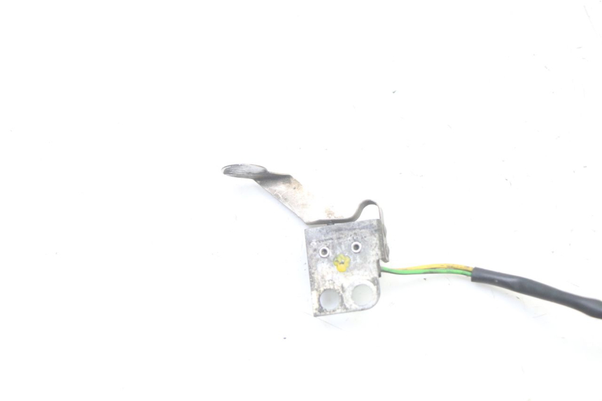photo de REAR STOP LIGHT SWITCH BMW K 75 RT 750 (1989 - 1997)