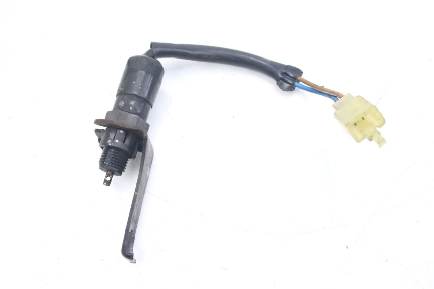 photo de REAR BRAKE LIGHT SWITCH KAWASAKI ZZR 600 (1995 - 2004)
