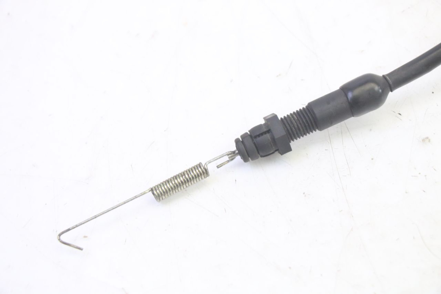 photo de REAR BRAKE LIGHT SWITCH DAELIM VJ ROADWIN FI 125 (2008 - 2017) - Zoom on usage condition