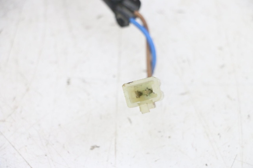 photo de REAR STOP LIGHT SWITCH KAWASAKI ZR 7 750 (1999 - 2001) - Zoom on usage condition