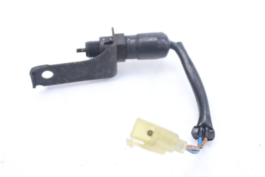 photo de REAR BRAKE LIGHT SWITCH KAWASAKI ZZR 600 (1995 - 2004)