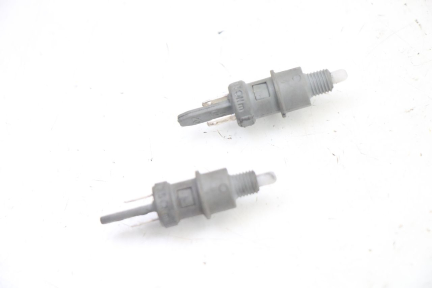 photo de STOP LIGHT SWITCH PEUGEOT CITYSTAR 50 (2013 - 2017)