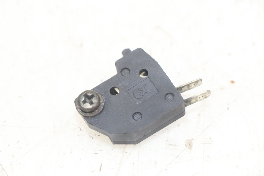photo de RIGHT BRAKE LIGHT SWITCH KYMCO AGILITY NAKED RENOUVO 2T 50 (2011 - 2018)