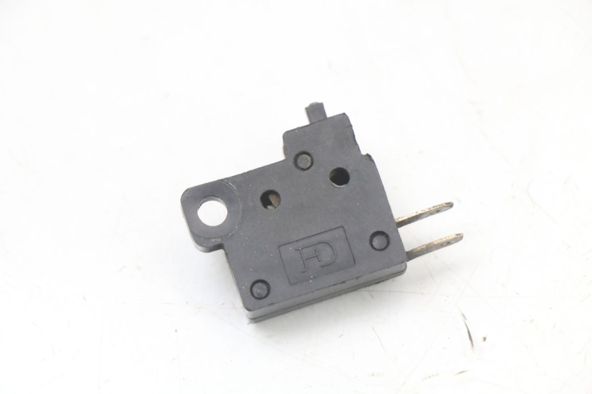 photo de RIGHT STOP LIGHT SWITCH KYMCO AGILITY RS 4T 50 (2009 - 2013)