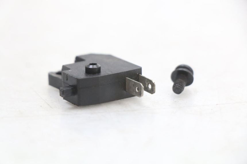 photo de RIGHT STOP LIGHT SWITCH TNT MOTOR BOSTON 4T 50 (2018 - 2025)