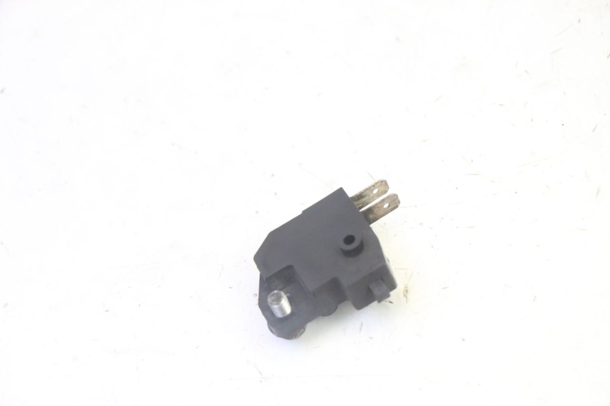 photo de RIGHT BRAKE LIGHT SWITCH SUZUKI BURGMAN 125 (2007 - 2014)