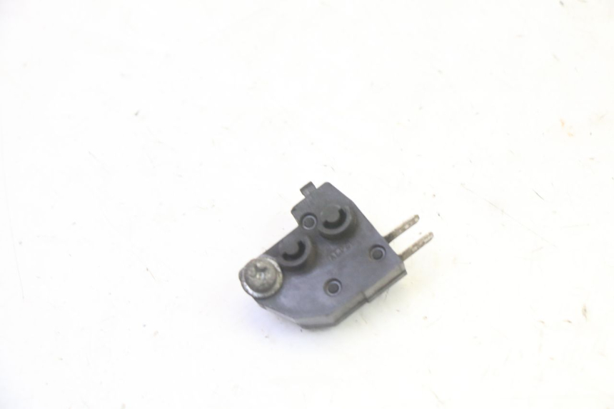 photo de RIGHT BRAKE LIGHT SWITCH SUZUKI BURGMAN 125 (2007 - 2014)