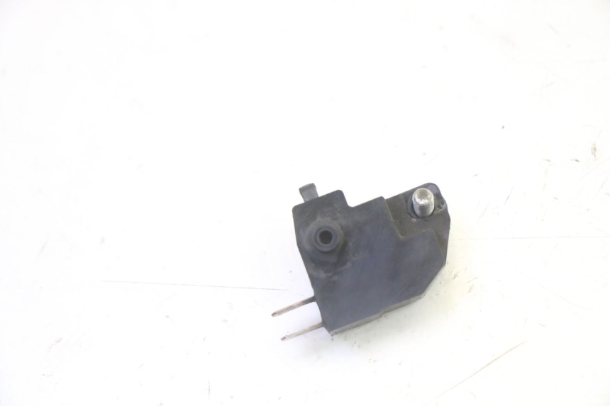 photo de RIGHT BRAKE LIGHT SWITCH SUZUKI BURGMAN 125 (2007 - 2014)