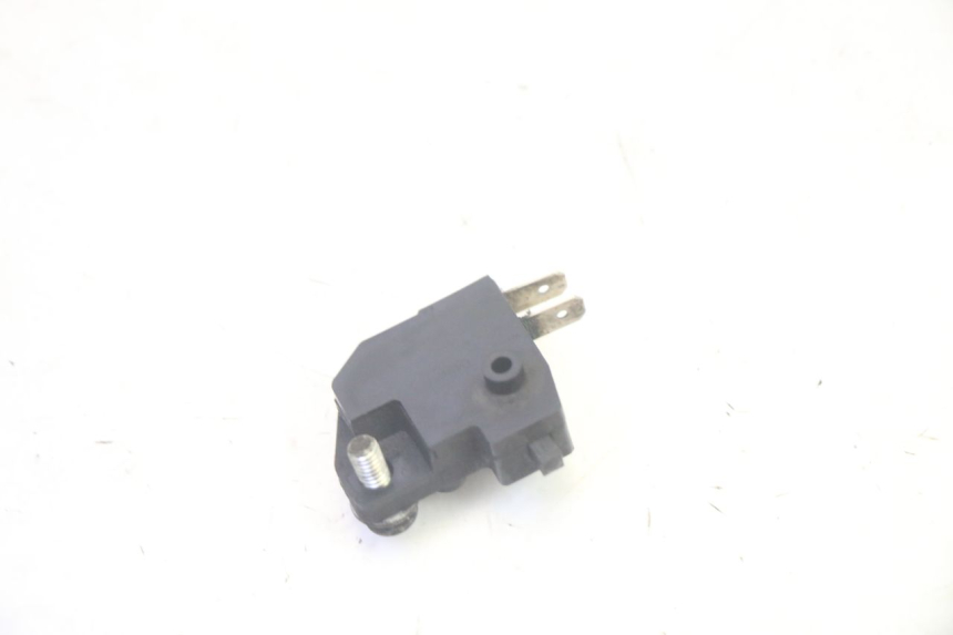 photo de RIGHT STOP LIGHT SWITCH SUZUKI BURGMAN EXECUTIVE ABS 650 (2006 - 2012) - Alternative perspective