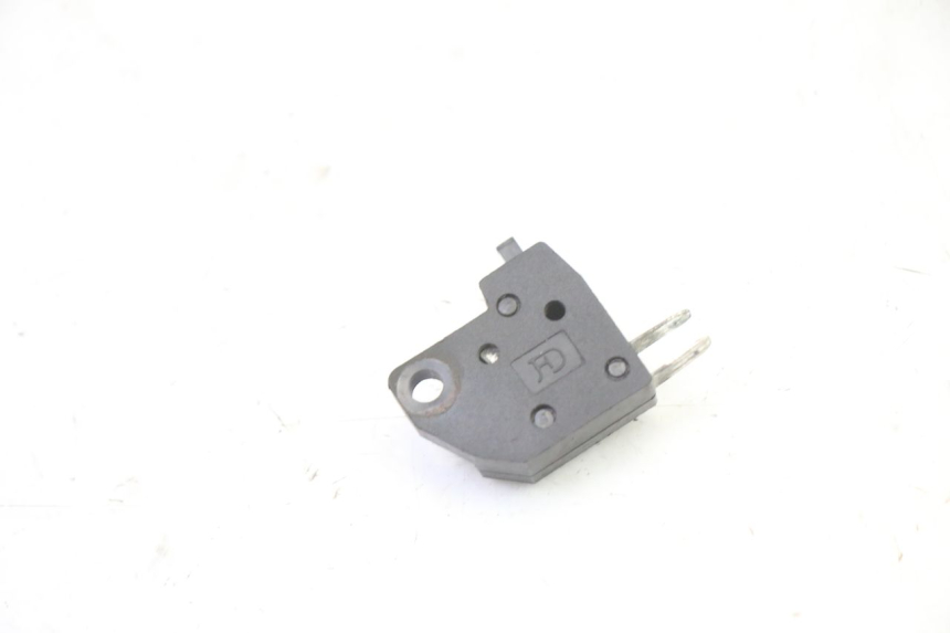 photo de RIGHT STOP LIGHT SWITCH ORCAL CAVARO 4T 50 (2019 - 2023)