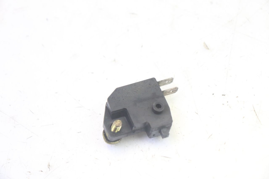 photo de RIGHT STOP LIGHT SWITCH SUZUKI DL V STROM 1000 (2002 - 2007) - Alternative perspective