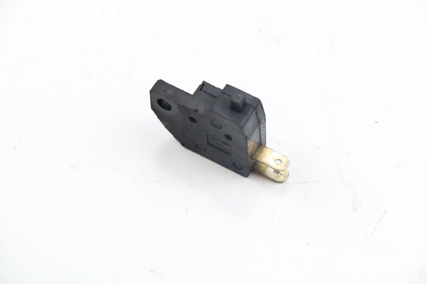 photo de RIGHT STOP LIGHT SWITCH SYM FIDDLE 125 (2008 - 2010)