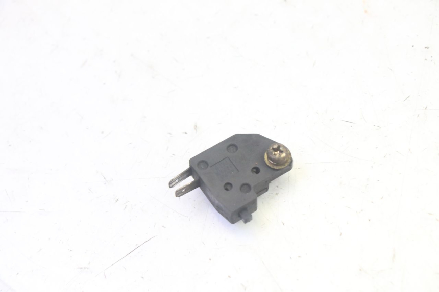 photo de RIGHT STOP LIGHT SWITCH SUZUKI GSF N BANDIT 600 (1996 - 1999) - Component detail